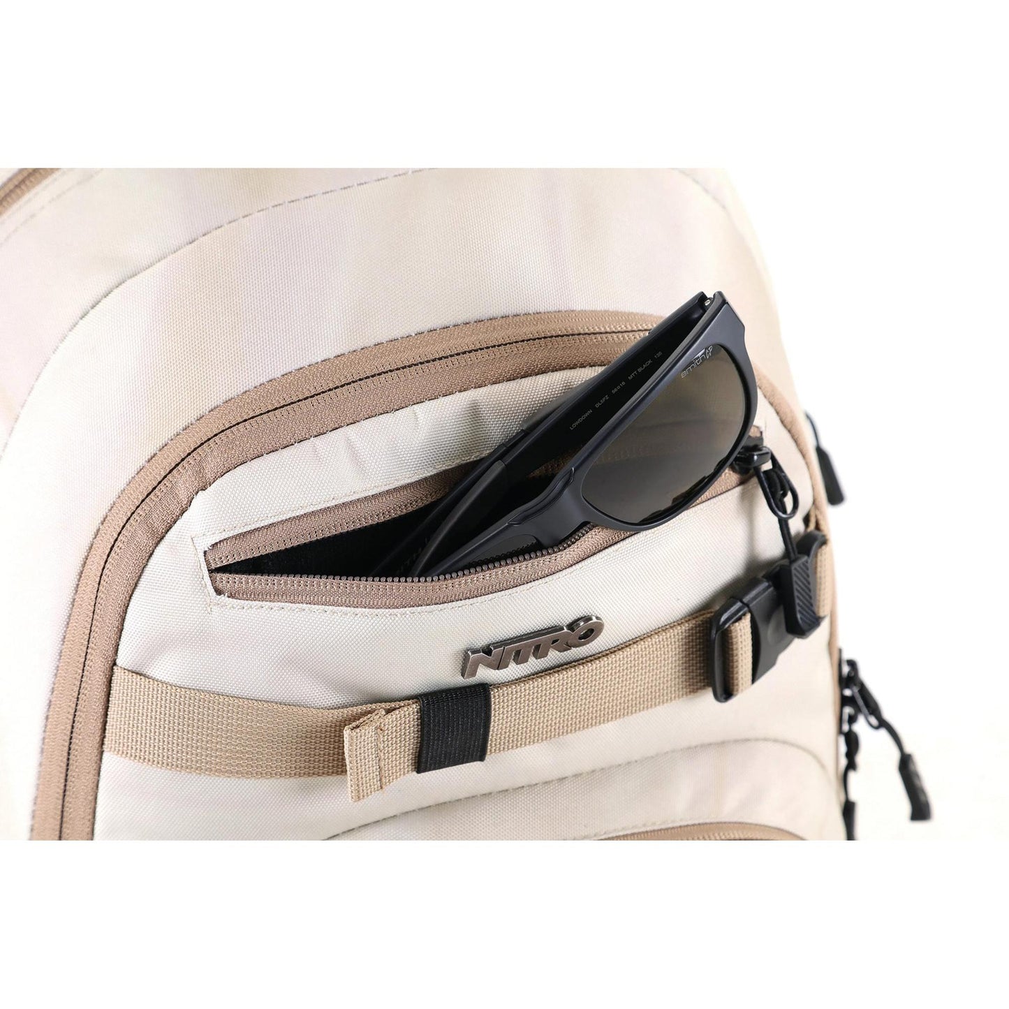Nitro Chase 35L Rucksack / Schulrucksack mit 17 Zoll Laptopfach Dune