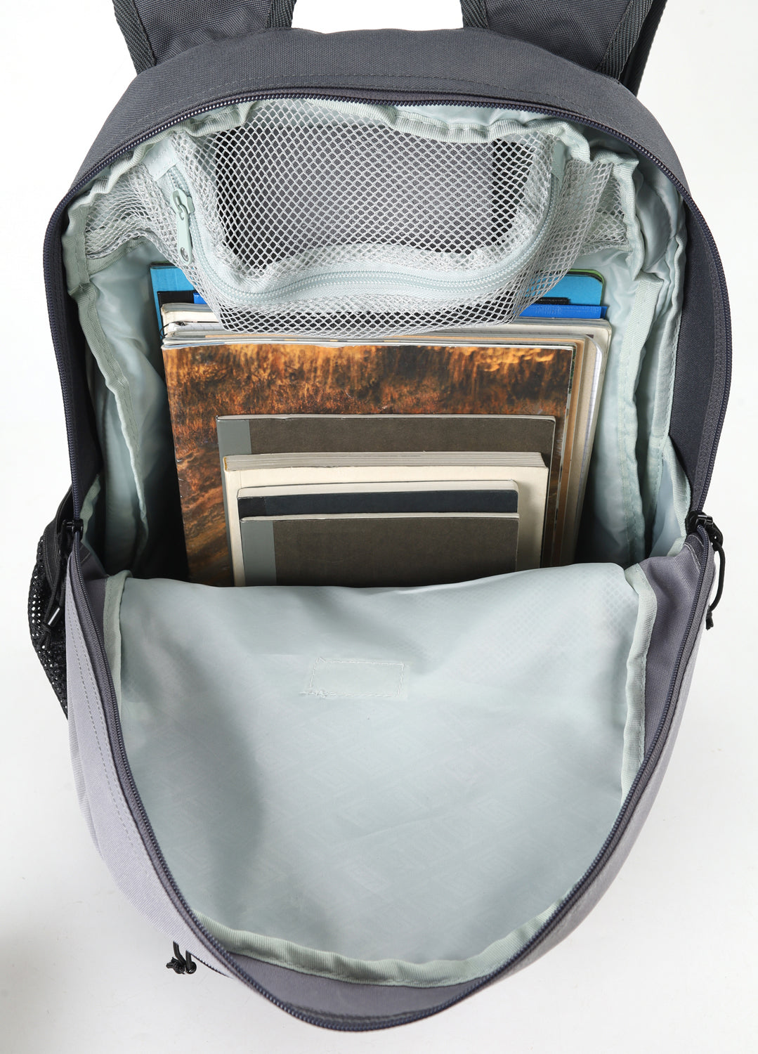 Nitro Chase 35L Rucksack mit 17 Zoll Laptopfach Graphite