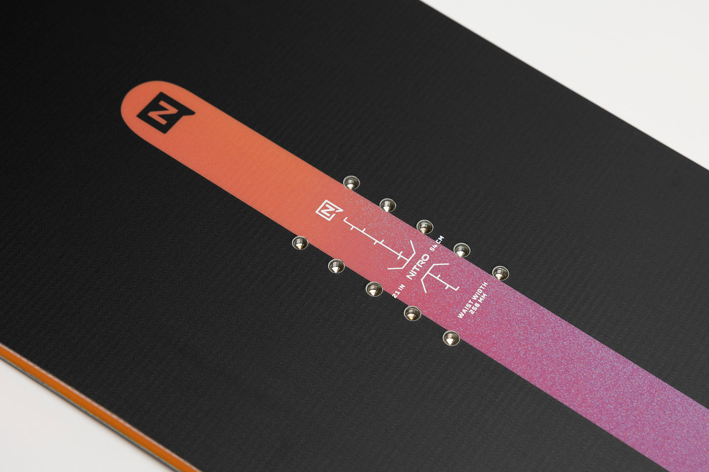 Nitro Prime Chroma Cam-Out Snowboard BOARD