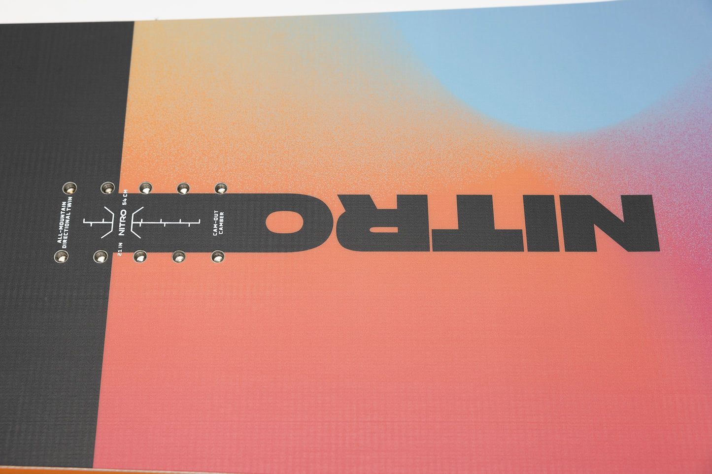 Nitro Prime Chroma Cam-Out Snowboard BOARD