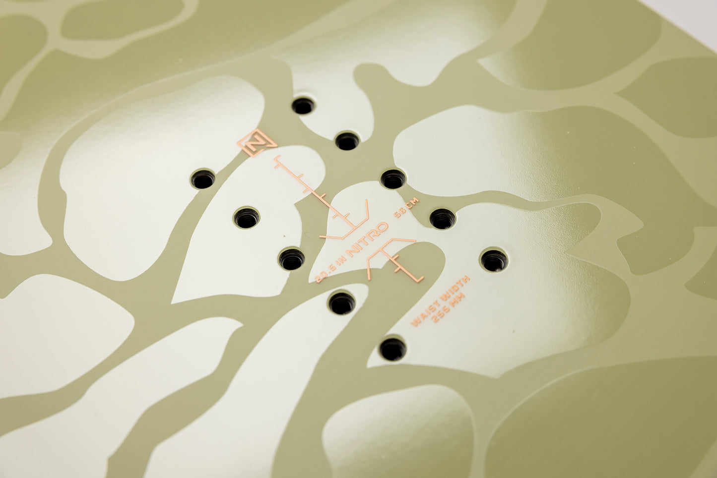 Nitro CANNON 173 Snowboard Mens Winter 2026 Powder Board