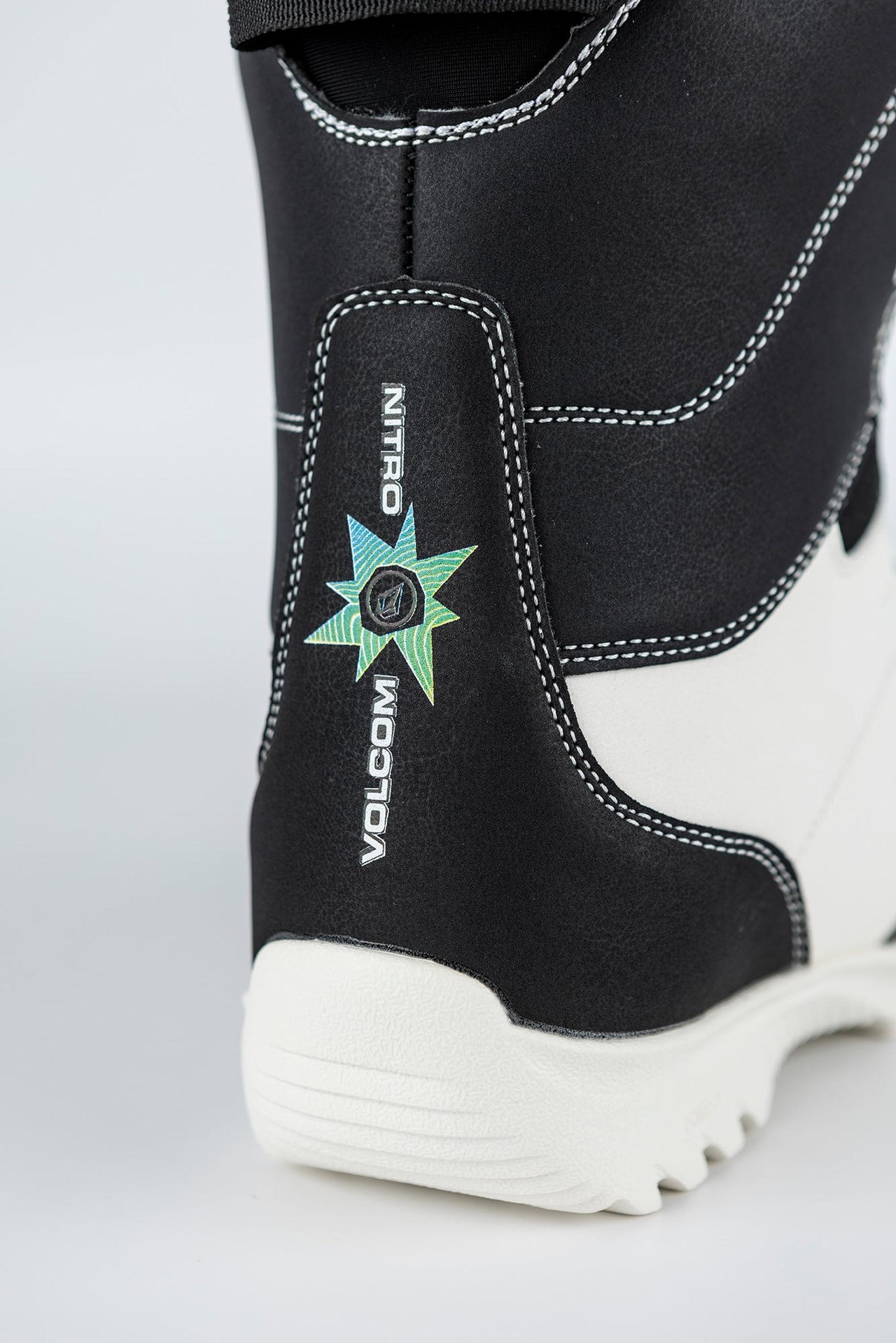 Nitro Droid Boa Snowboard-Boots Kinder 2025 Farbe: X VOLCOM