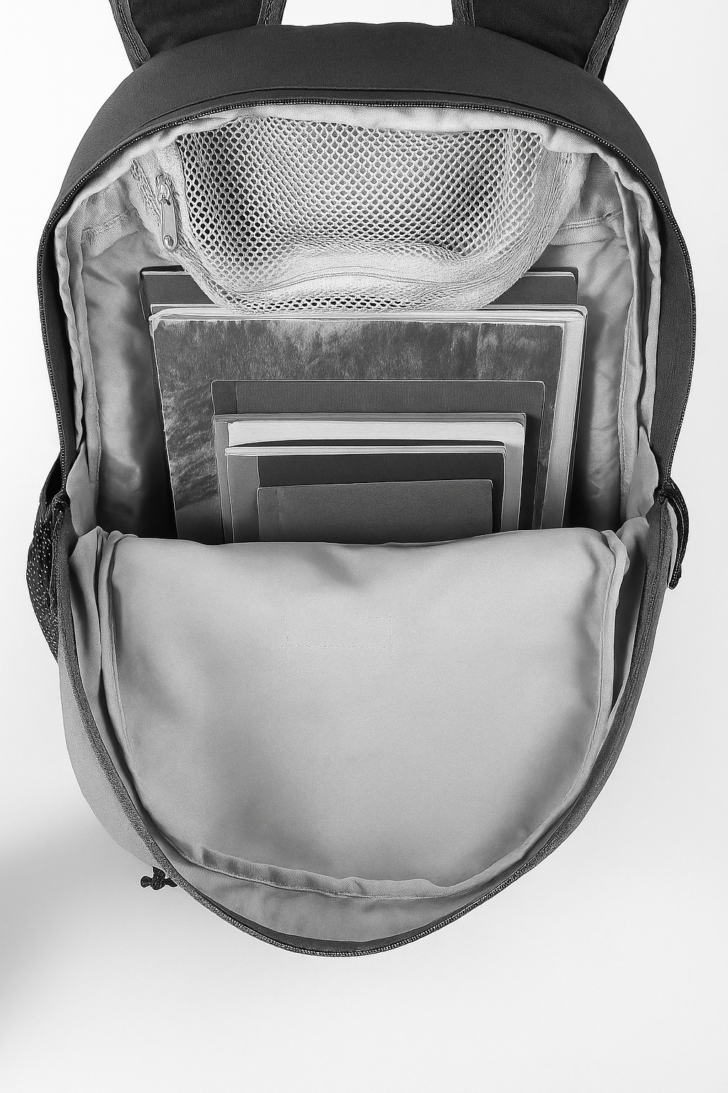 Nitro Chase 35L Rucksack mit 17 Zoll Laptopfach Black Checker