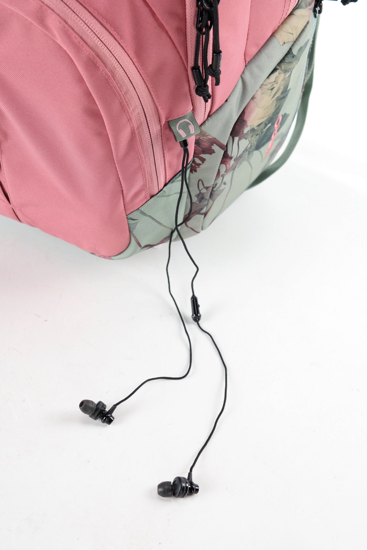 Nitro Chase 35L Rucksack mit 17 Zoll Laptopfach Woodrose