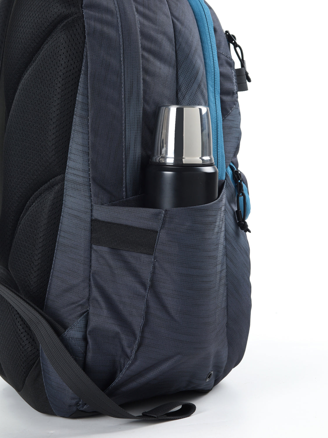 Nitro Future Hero 37 Liter Rucksack HAZE Daypack mit 17 Zoll Laptopfach
