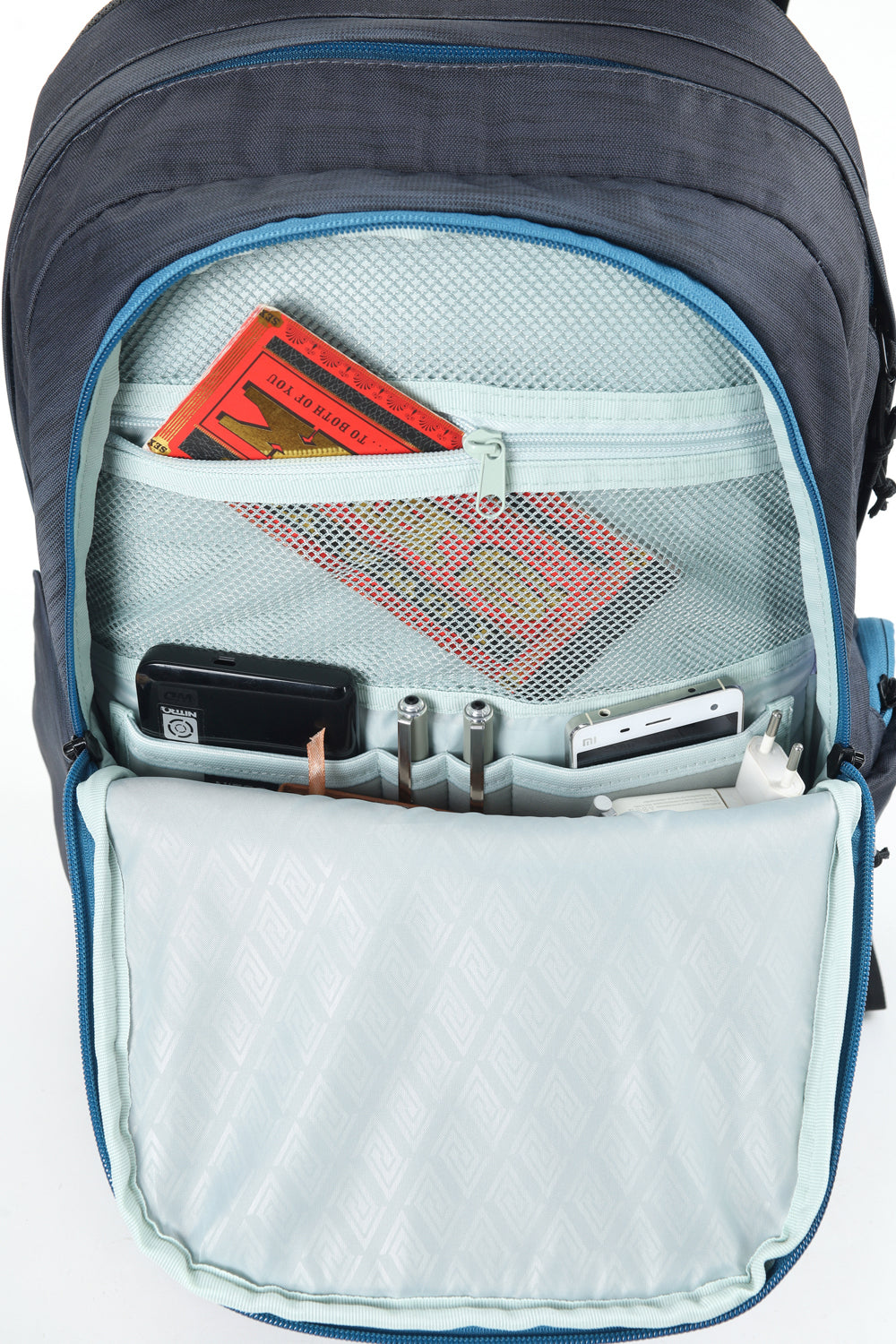 Nitro Future Hero 37 Liter Rucksack HAZE Daypack mit 17 Zoll Laptopfach
