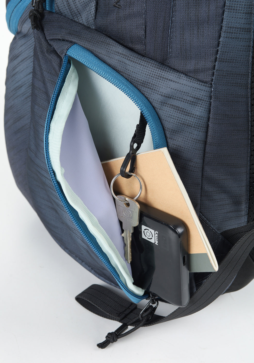 Nitro Future Hero 37 Liter Rucksack HAZE Daypack mit 17 Zoll Laptopfach