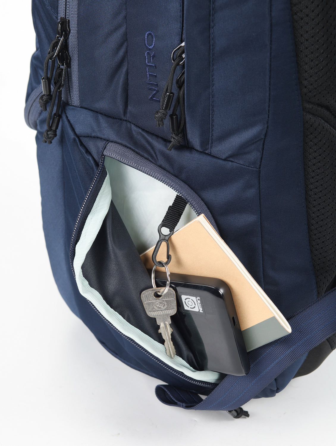 Nitro Future Hero 37 Liter Rucksack NIGHT SKY (Dunkelblau) Daypack mit 17 Zoll Laptopfach