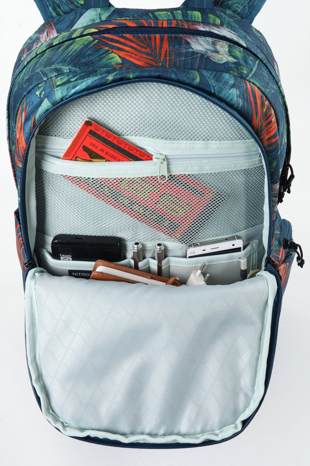 Nitro Future Hero 37 Liter Rucksack TROPICAL (Blumen) Daypack mit 17 Zoll Laptopfach