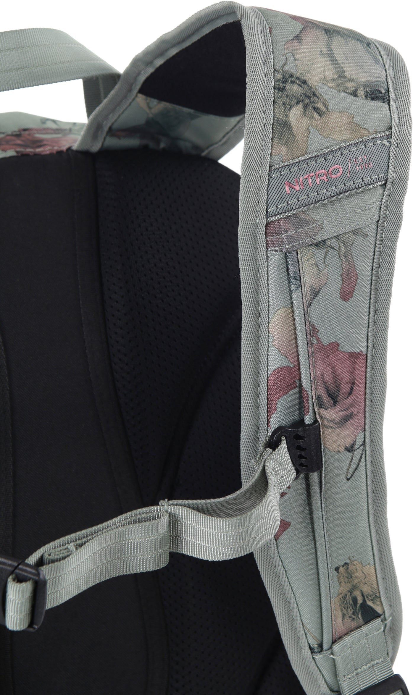 Nitro Future Hero 37 Liter Rucksack Woodrose Daypack mit 17 Zoll Laptopfach