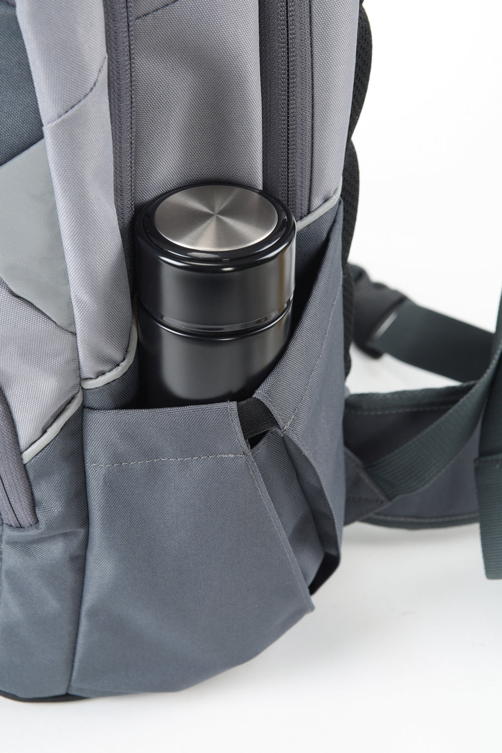 Nitro Superhero 30L Rucksack Schulrucksack GRAPHITE