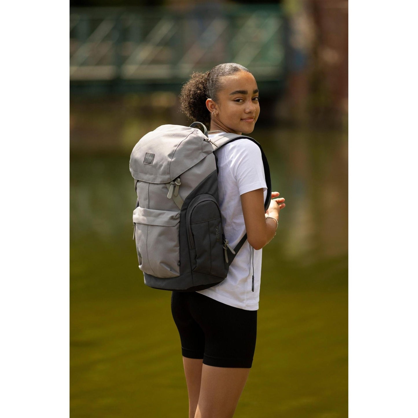 Nitro Daypacker Two 32L Rucksack mit 15 Zoll Laptopfach Woodrose