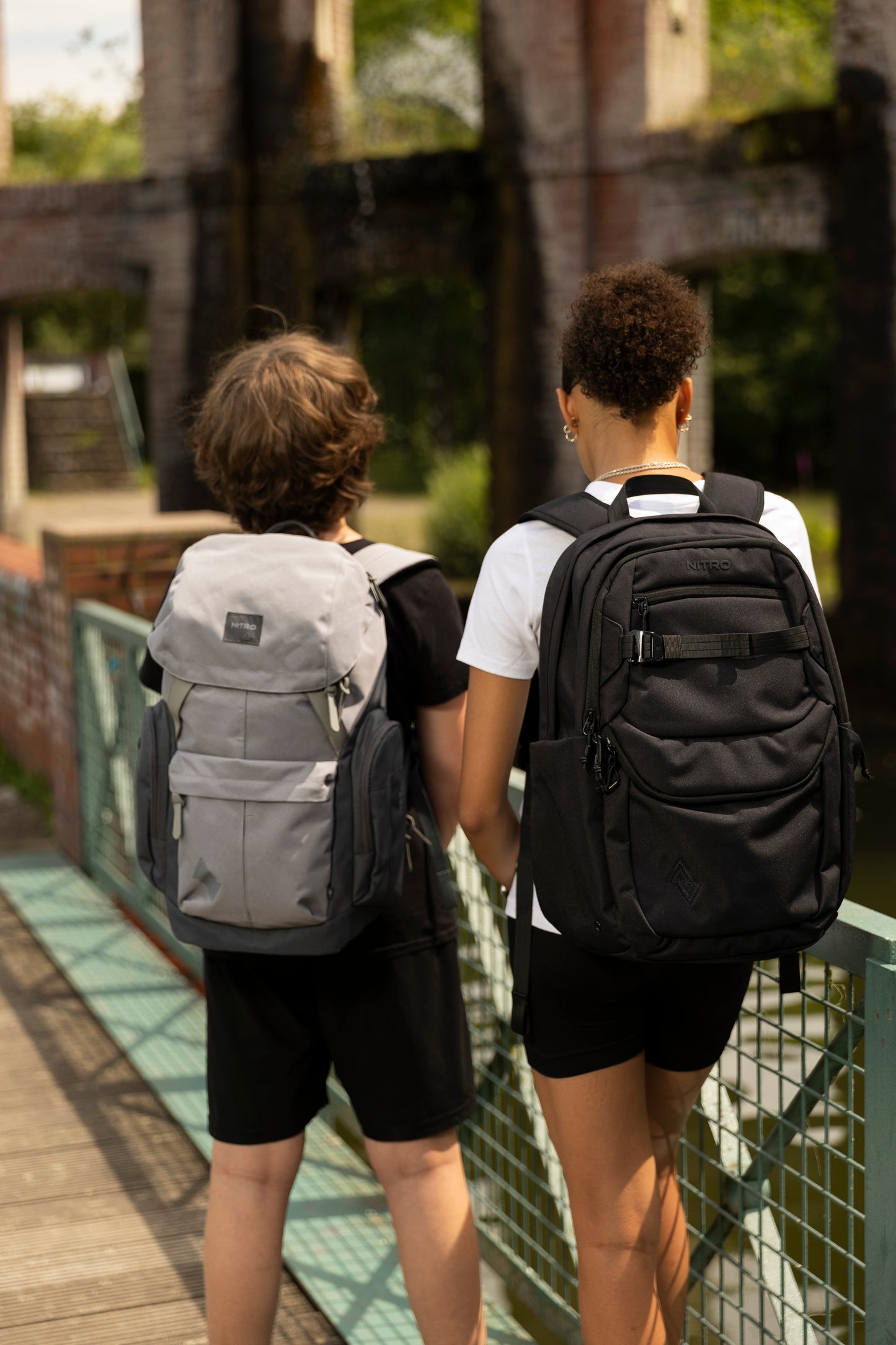Nitro Future Hero 37 Liter Rucksack NIGHT SKY (Dunkelblau) Daypack mit 17 Zoll Laptopfach