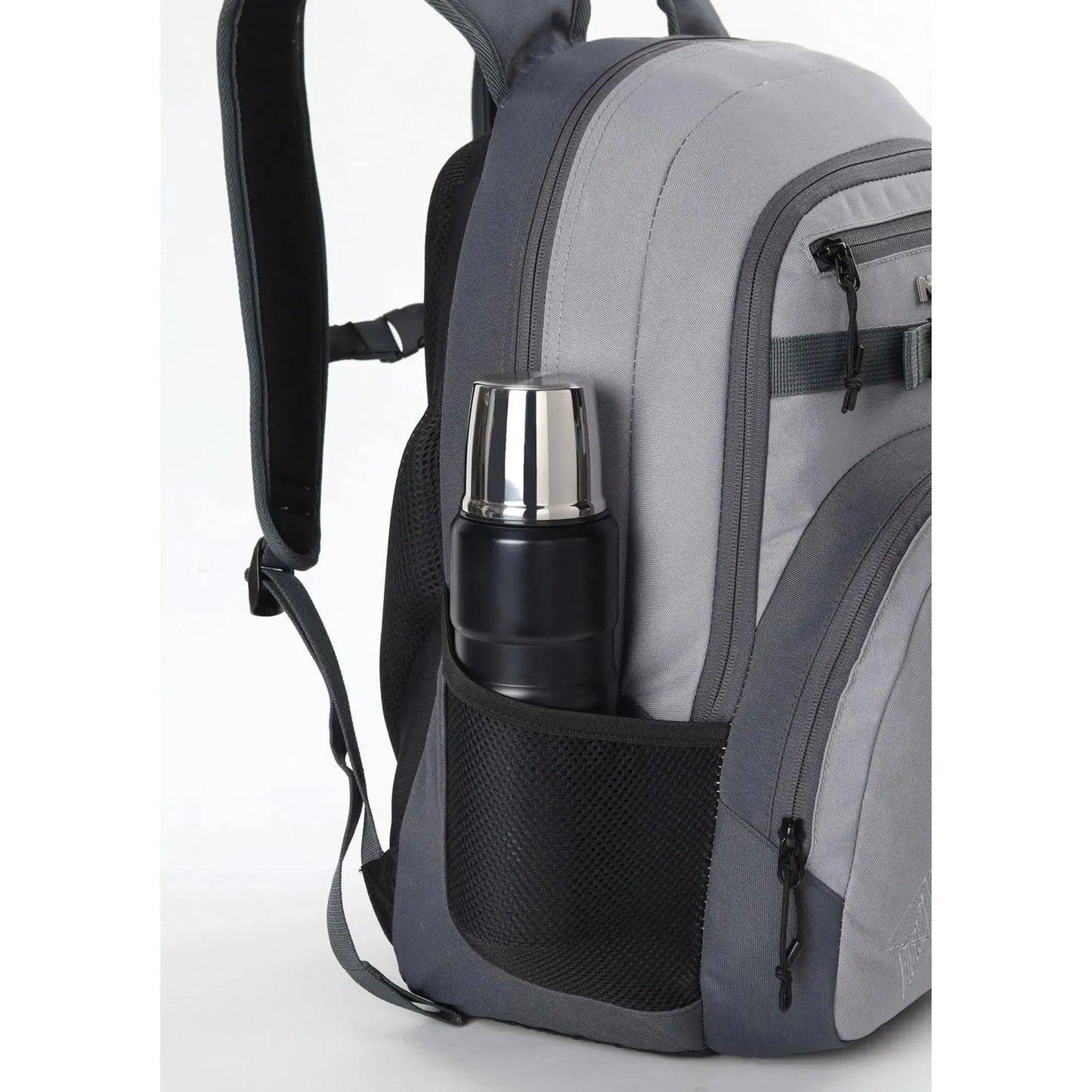 Nitro Chase 35L Rucksack mit 17 Zoll Laptopfach – Black Checker