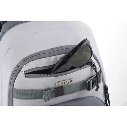 Nitro Chase 35L Rucksack mit 17 Zoll Laptopfach – Black Checker