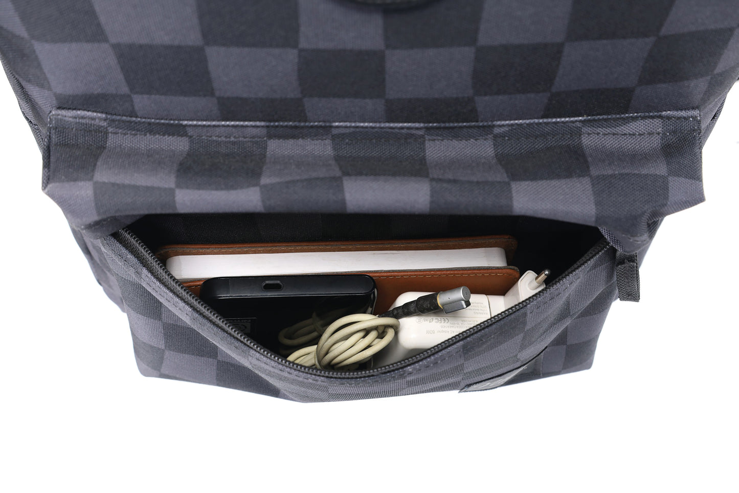 Nitro Urban Plus 28L Rucksack mit 15 Zoll Laptopfach Checker