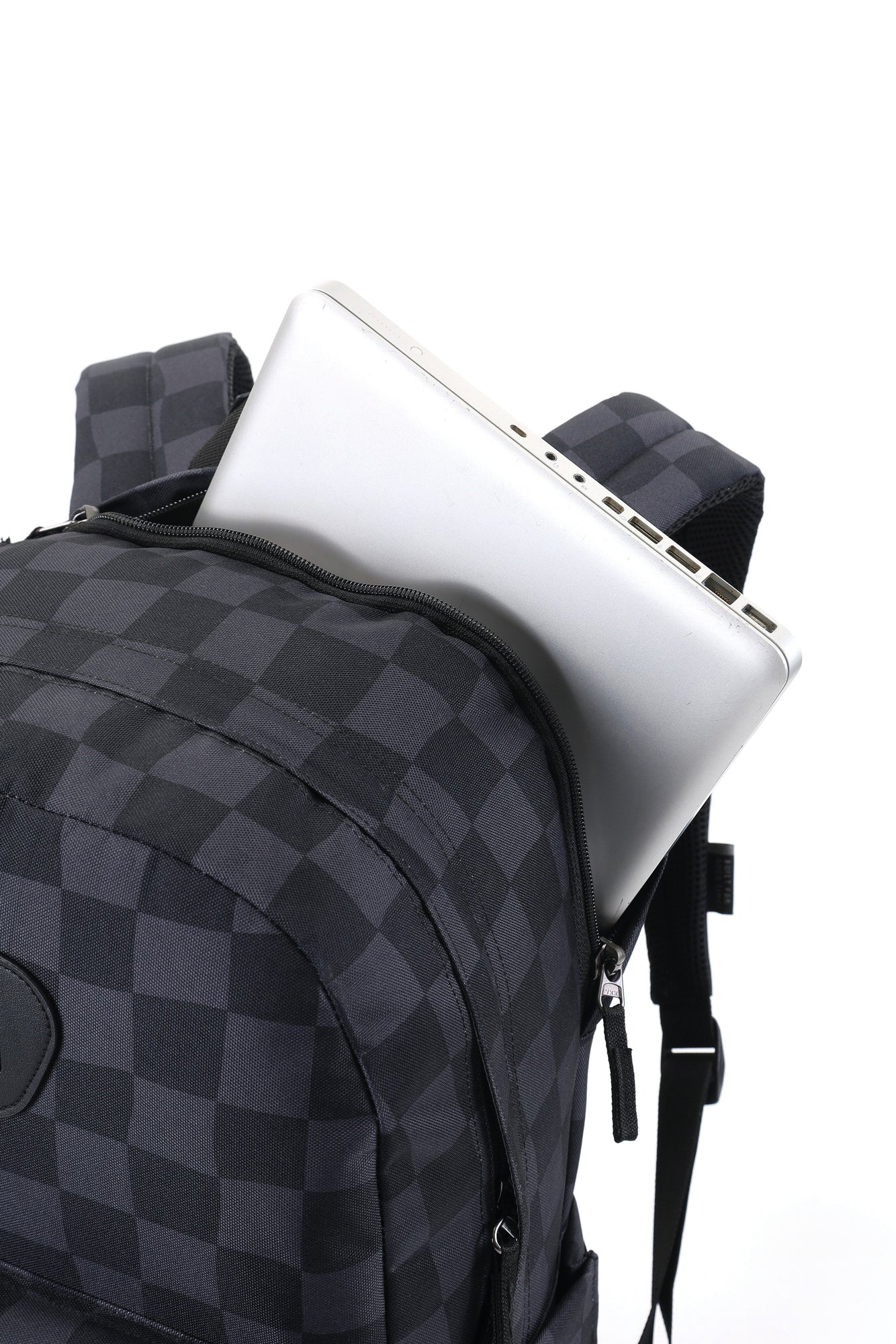 Nitro Urban Plus 28L Rucksack mit 15 Zoll Laptopfach Checker