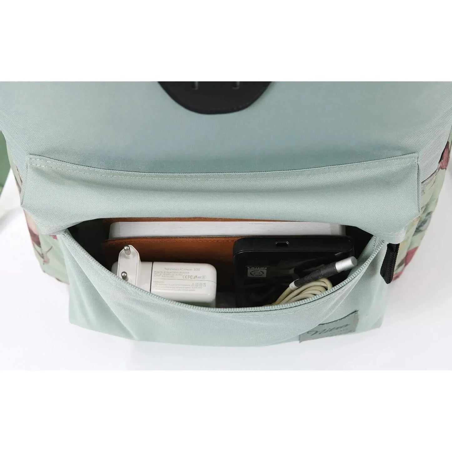 Nitro Urban Plus 28L Rucksack mit 15 Zoll Laptopfach Dead Flower