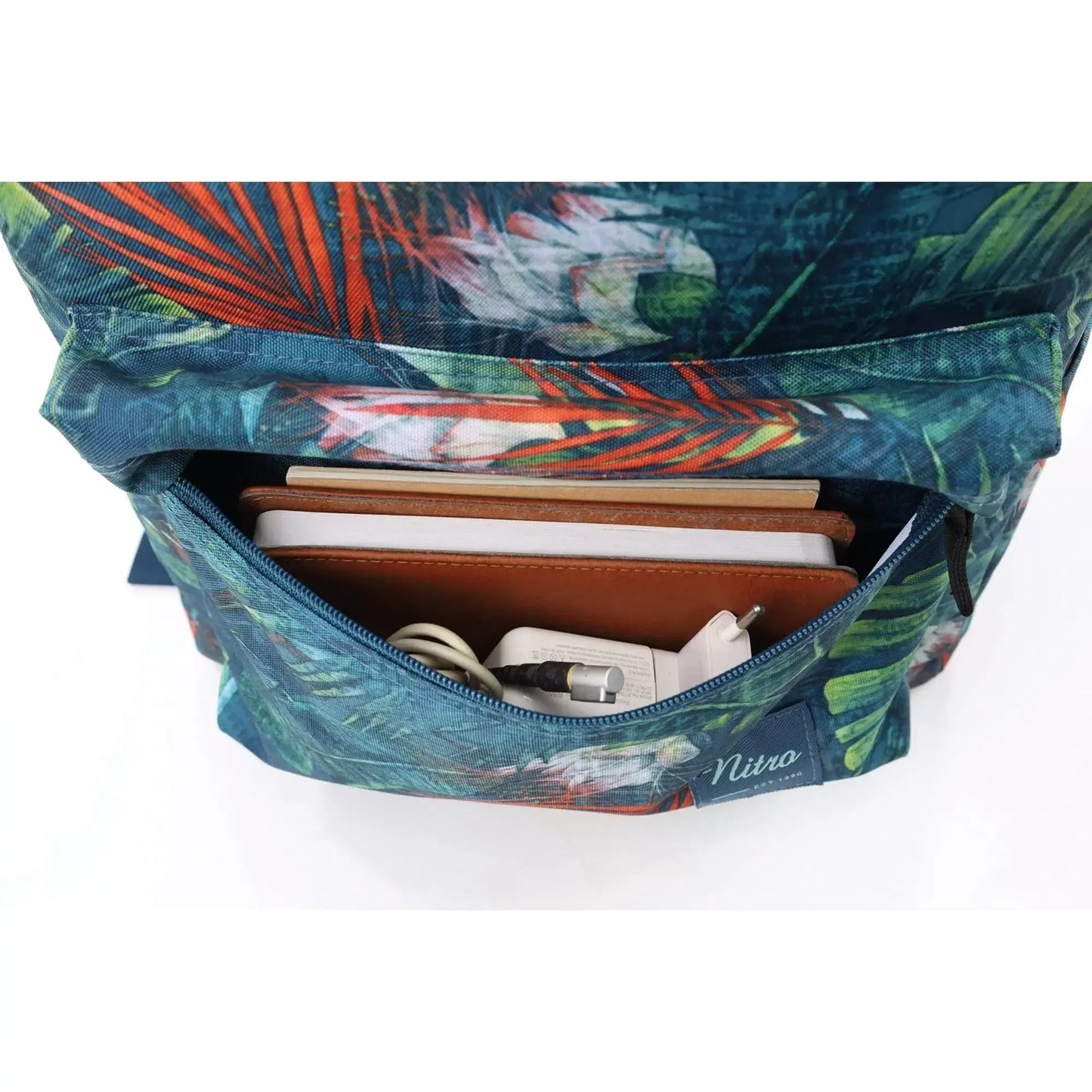 Nitro Urban Plus 28L Rucksack mit 15 Zoll Laptopfach Tropical
