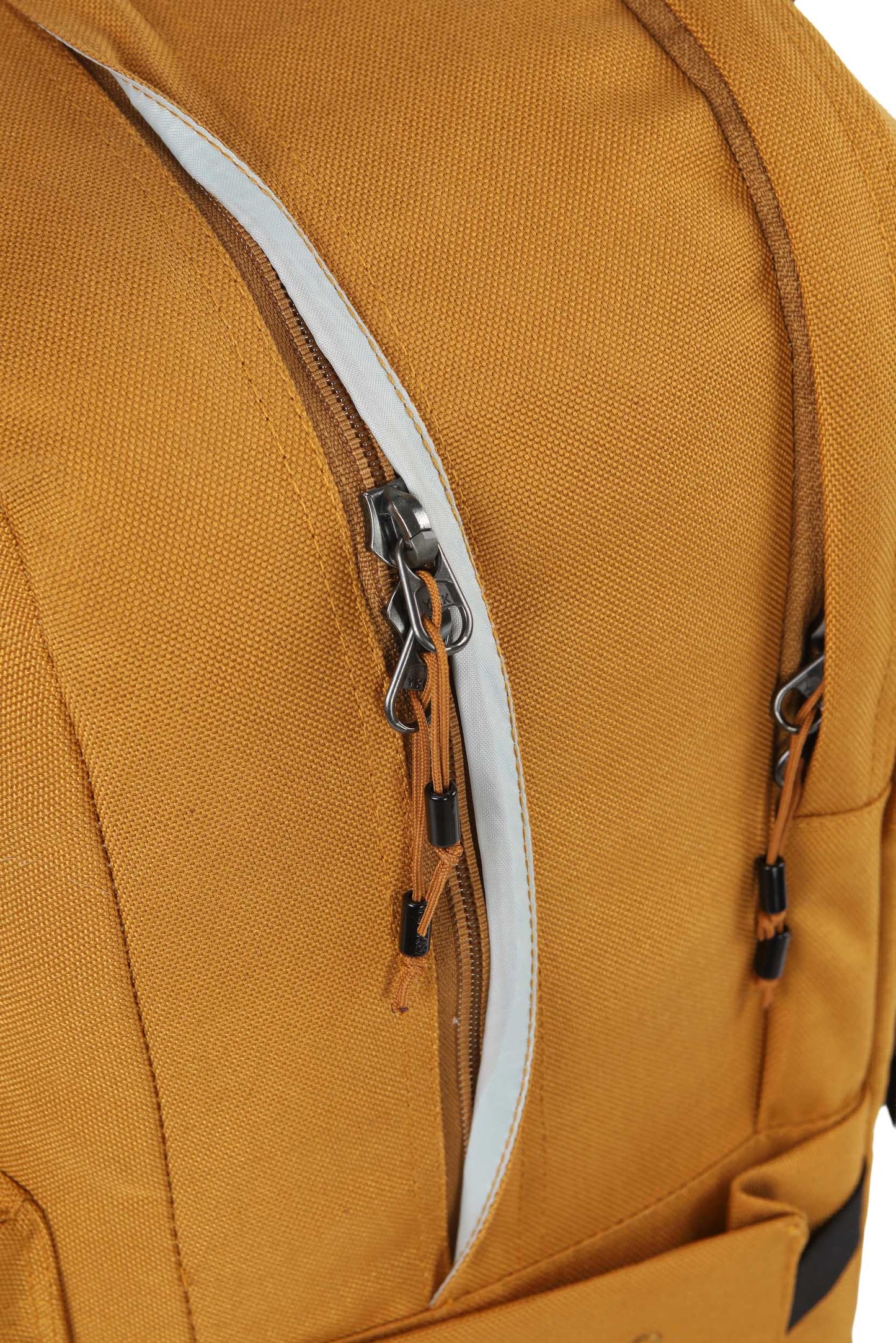 Nitro Urban Plus 28L Rucksack mit 15 Zoll Laptopfach Farbe Amber Glow