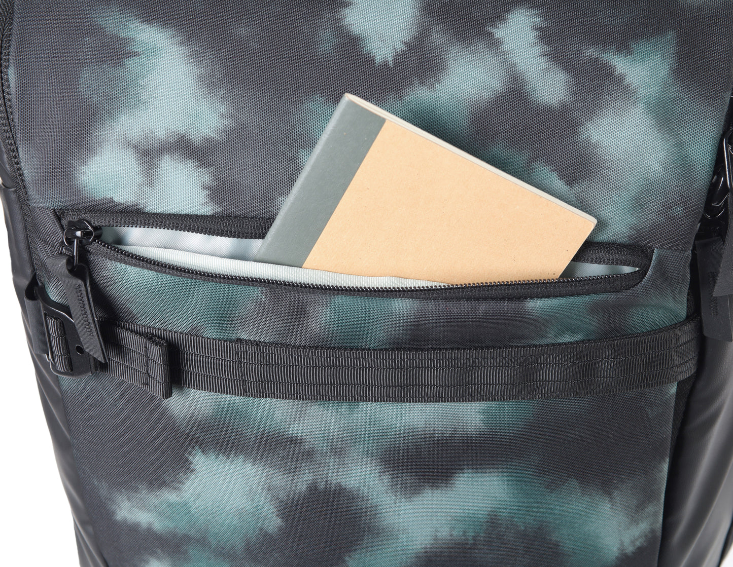 Nitro Nikuro Traveler 32L Rucksack mit 17 Zoll Laptopfach Reef Break