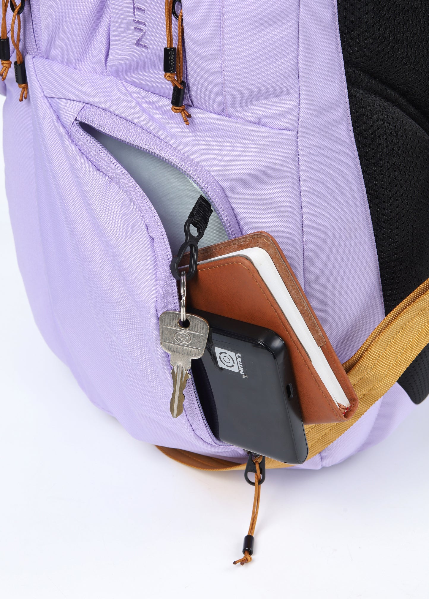Nitro Future Hero 37 Liter Rucksack Daypack mit 17 Zoll Laptopfach Farbe Lavender