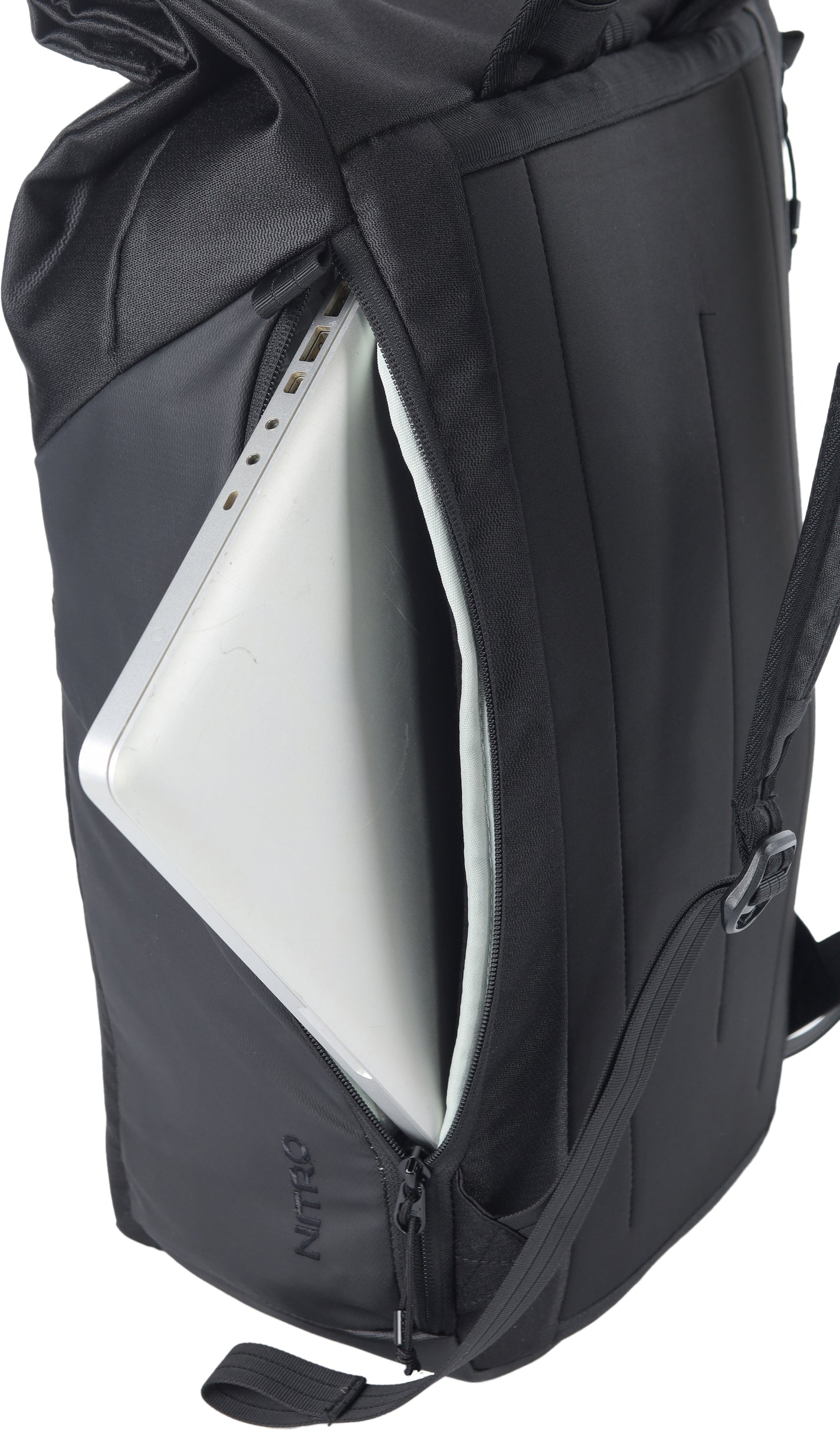 Nitro Cosmo 24-26 L Pack Rucksack Black Out