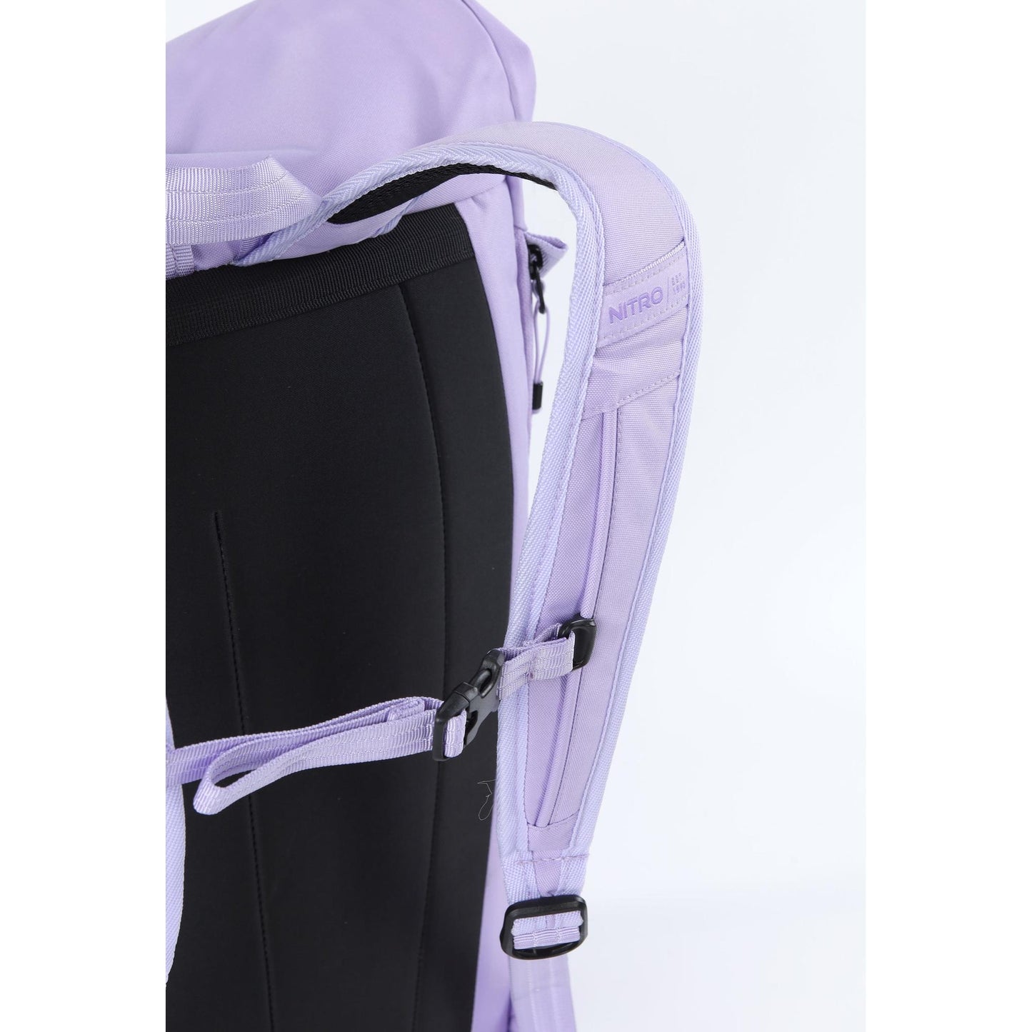 Nitro Cosmo 24-26 Liter Rucksack mit Laptopfach 15 Zoll – Farbe: LAVENDER