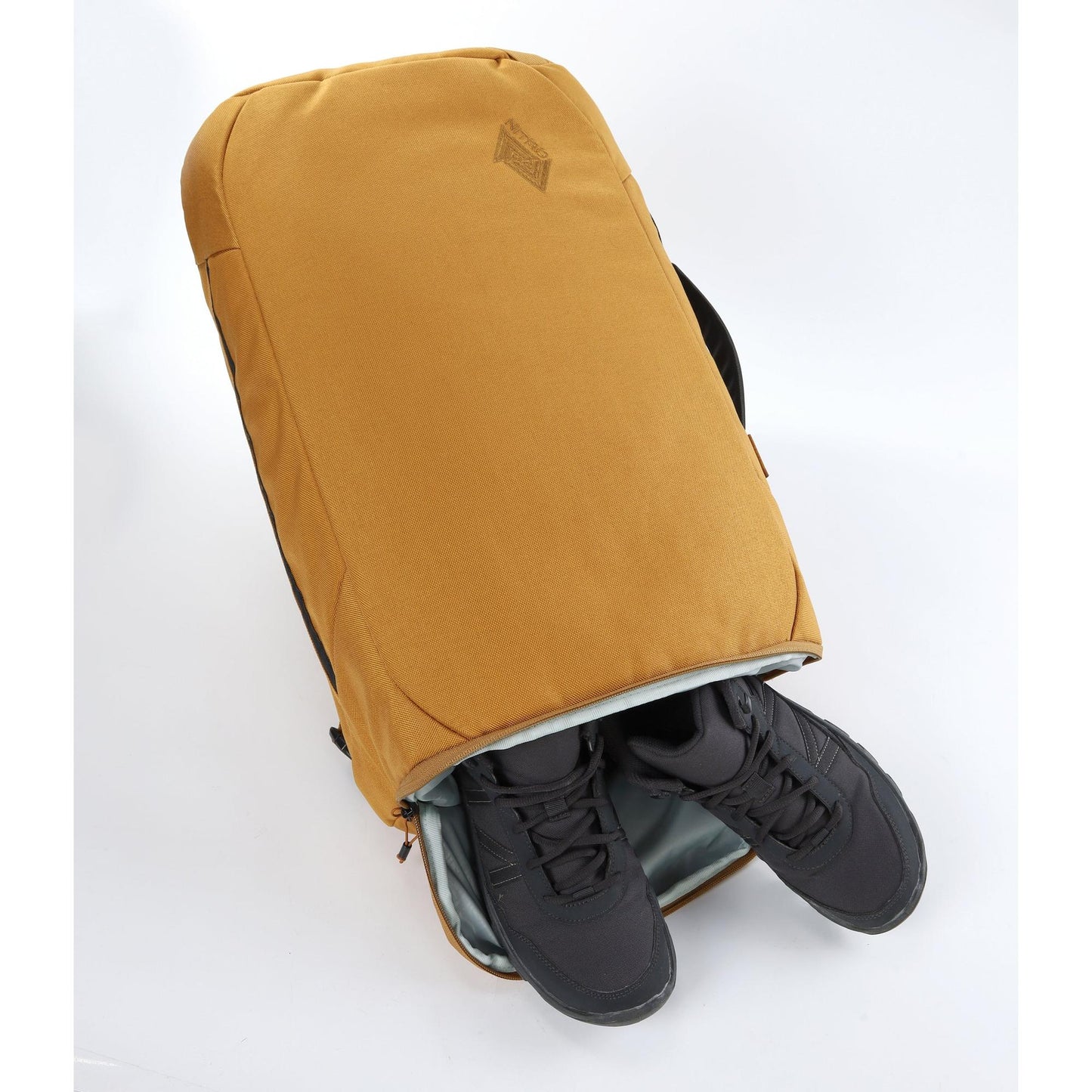 Nitro Shuffle 32L Rucksack Hybridbag Tasche Duffel Farbe: Amber Glow