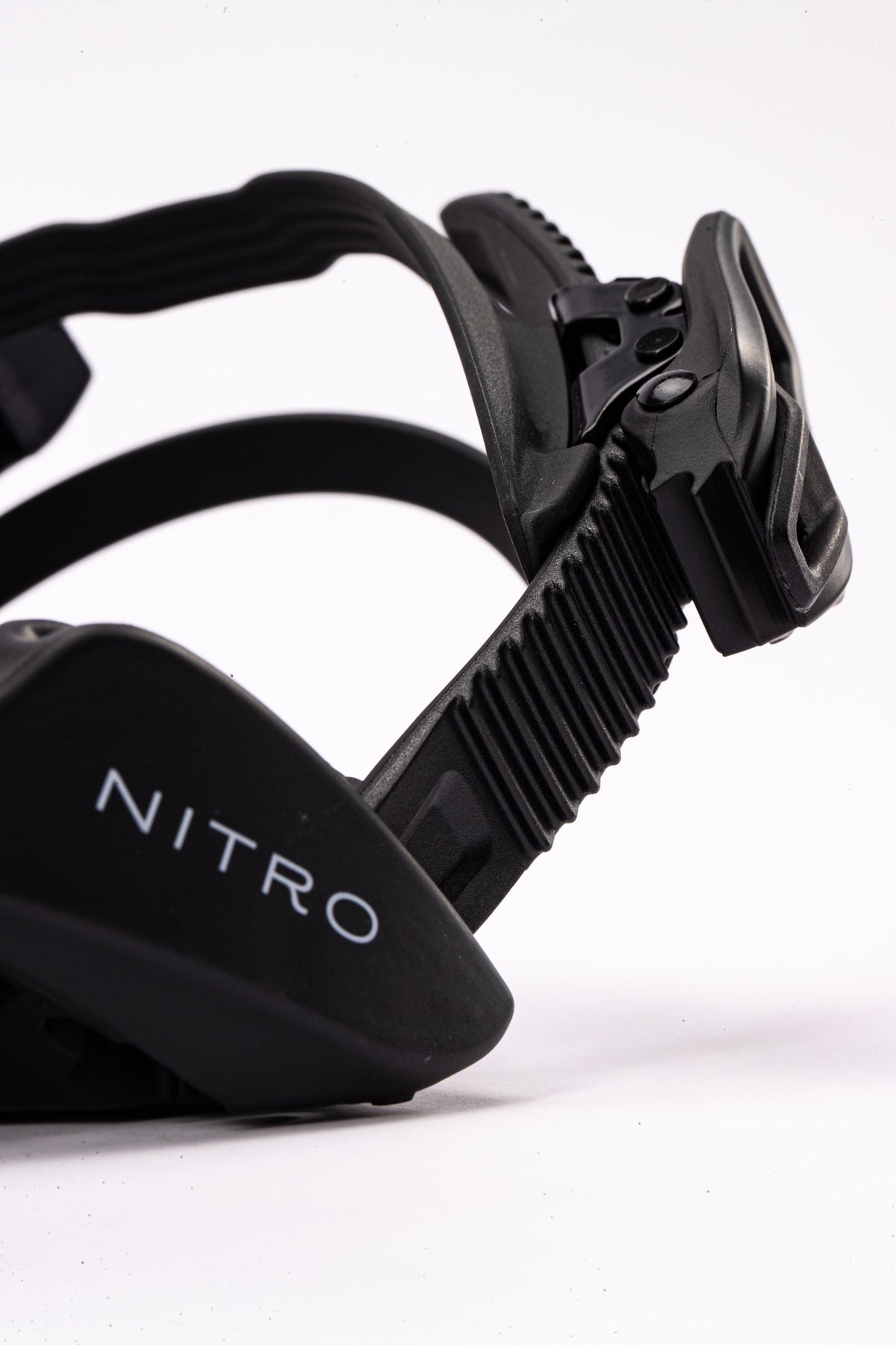 Nitro Cosmic Women Women Snowboard Bindings 2027 – Ultra Black – Detailansicht 7