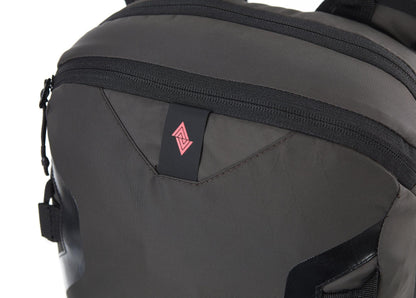 Nitro Rover 14 Pack 14L Snowboard-/Tourenrucksack – Raven – Detailansicht 5