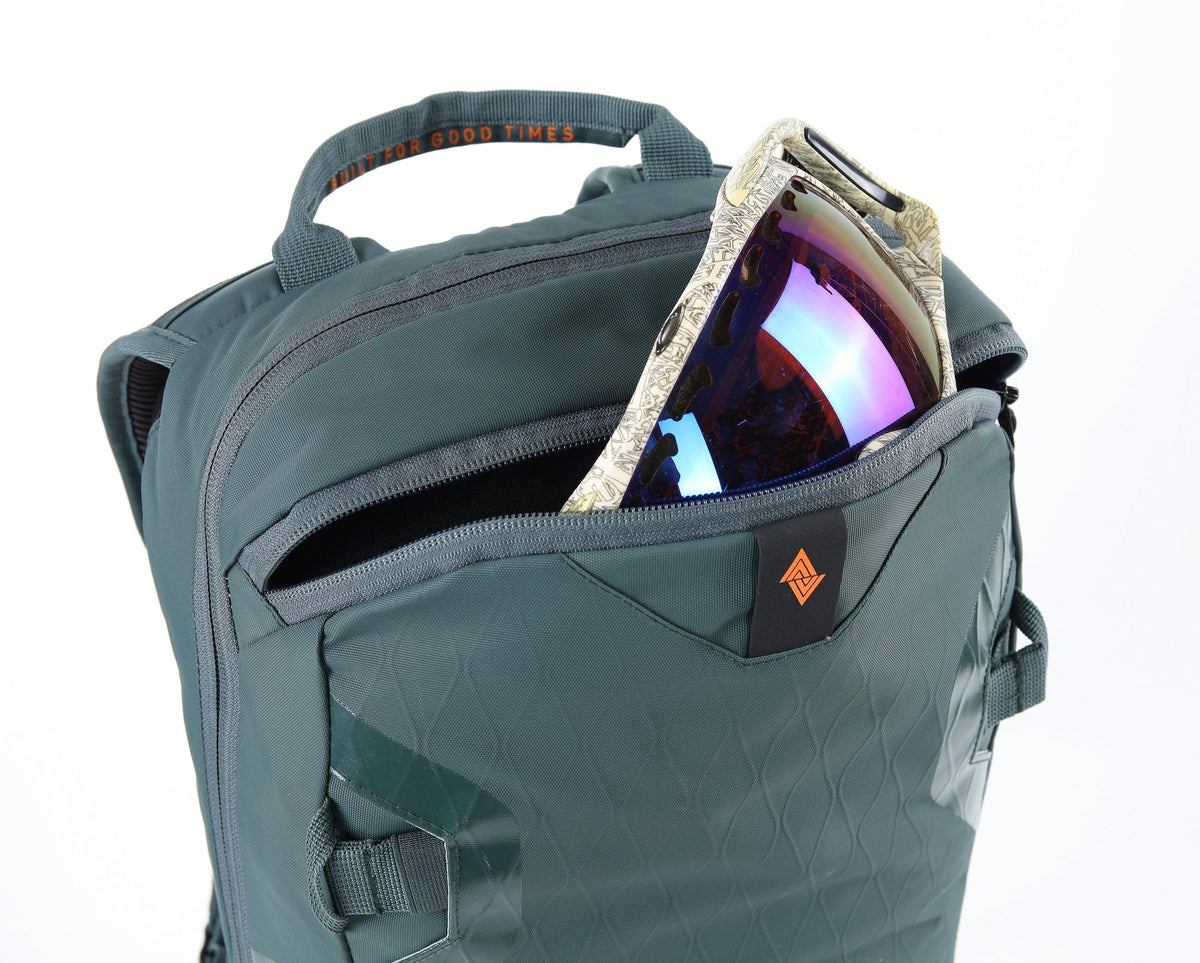Nitro Rover 14 Pack 14L Snowboard-/Tourenrucksack – Jungle Green – Detailansicht 12
