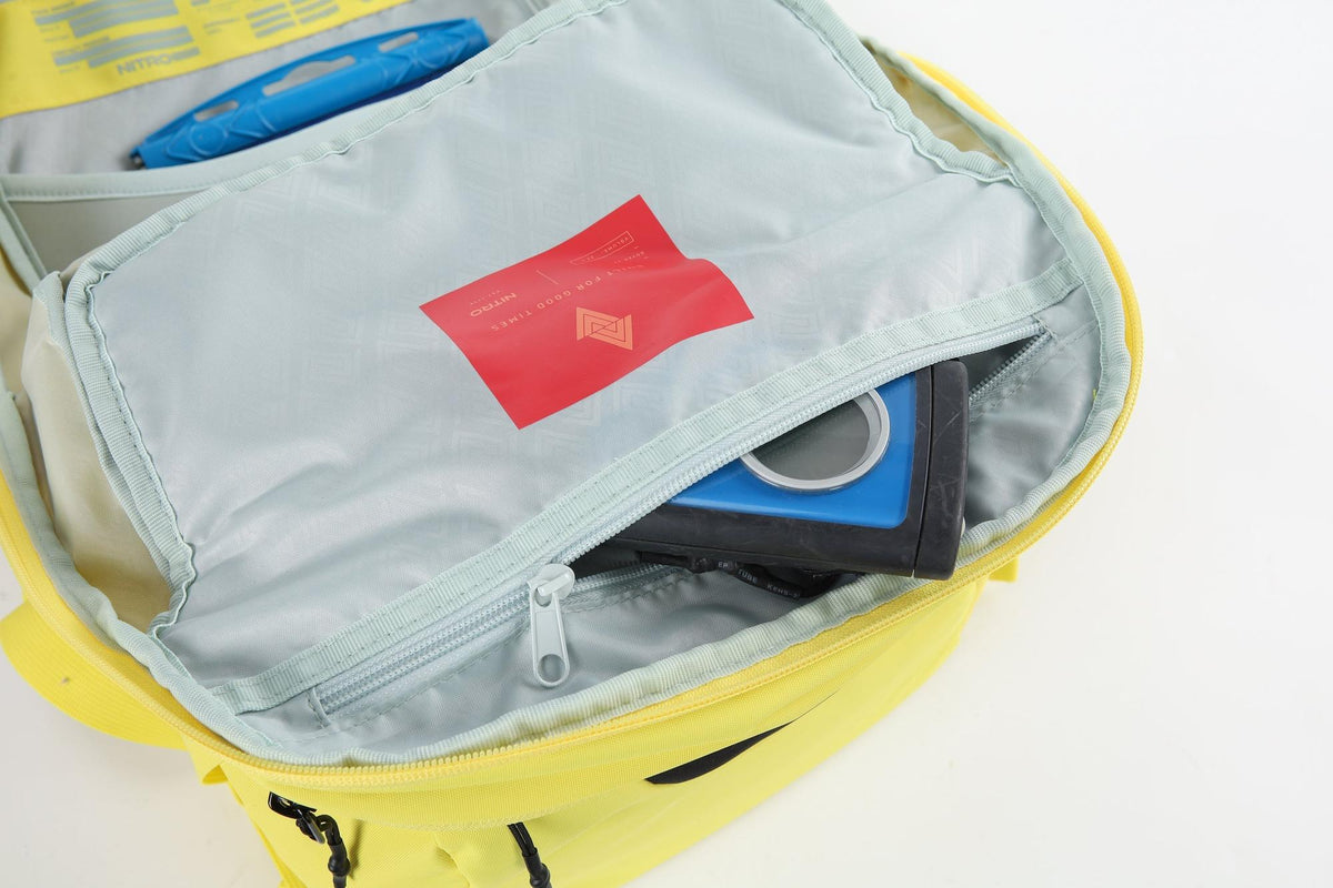 Nitro Rover 22 Pack 22L Snowboard-/Tourenrucksack – Illuminating – Detailansicht 17