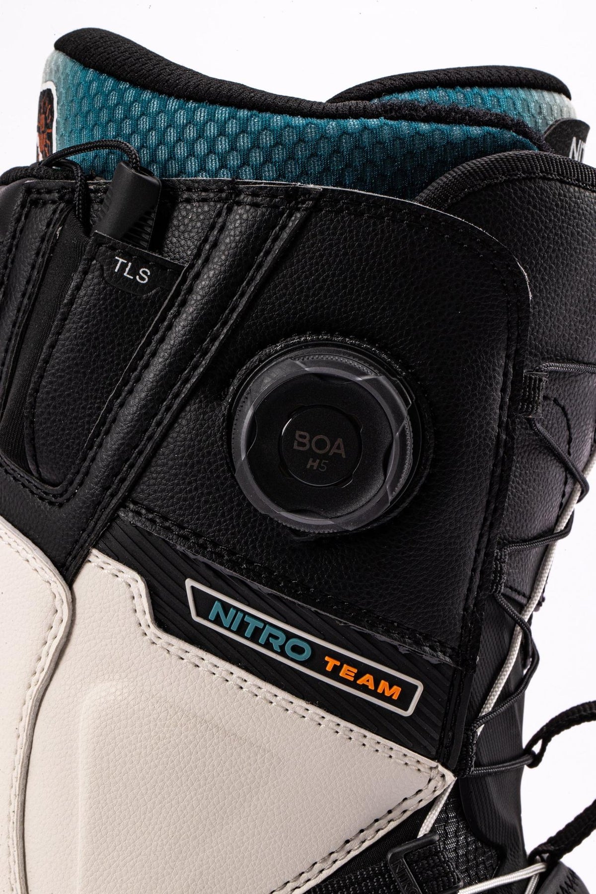 Nitro Team Step On TLS Men Snowboard Boots 2027 – White-Black – Detailansicht