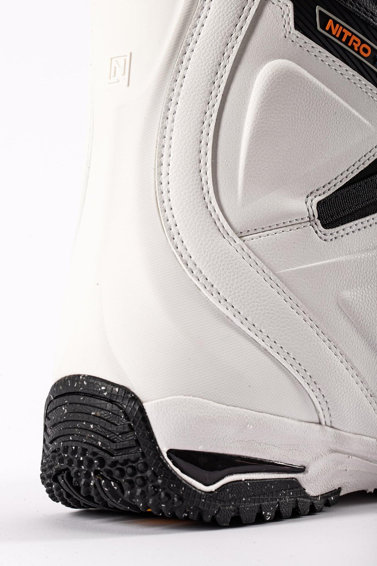 Nitro Team BOA Men Snowboard Boots 2027 – White-Black – Detailansicht