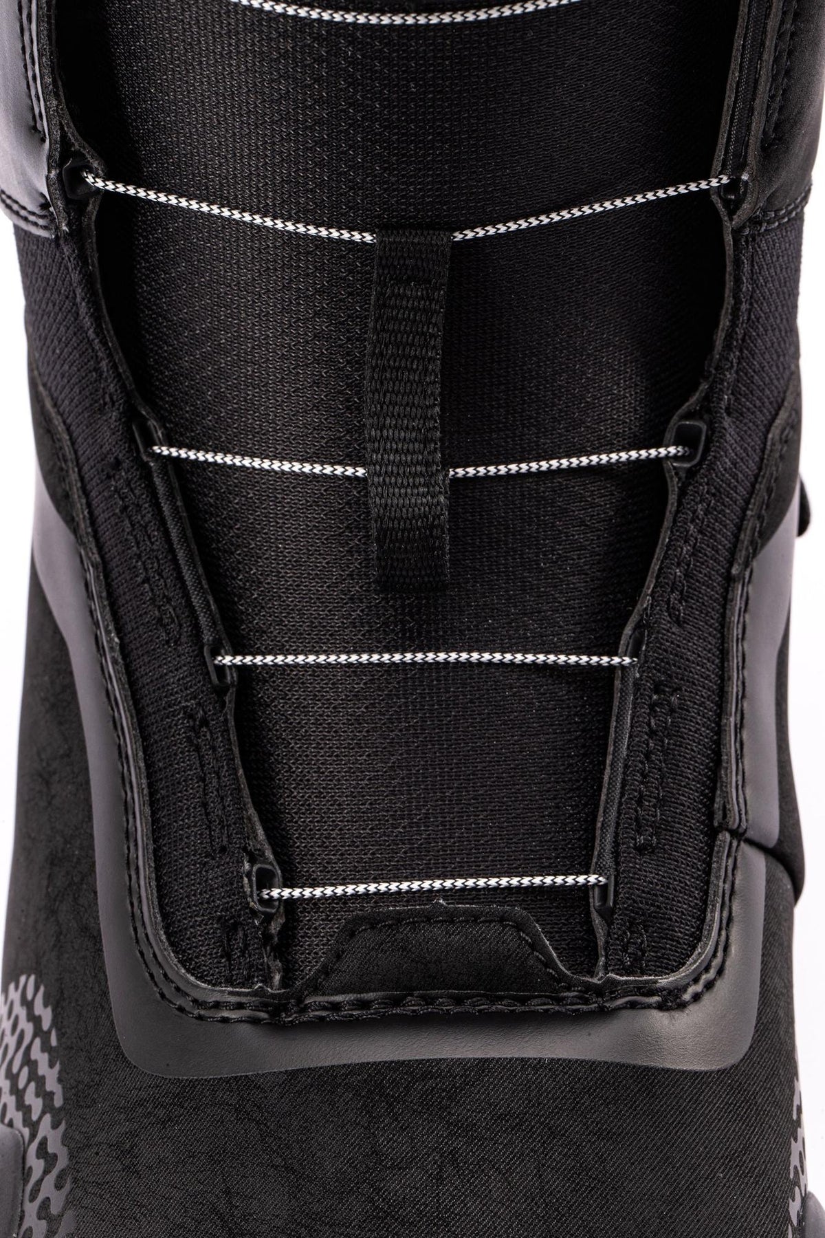 Nitro Sentinel Step On BOA Men Snowboard Boots 2027 – Black – Detailansicht