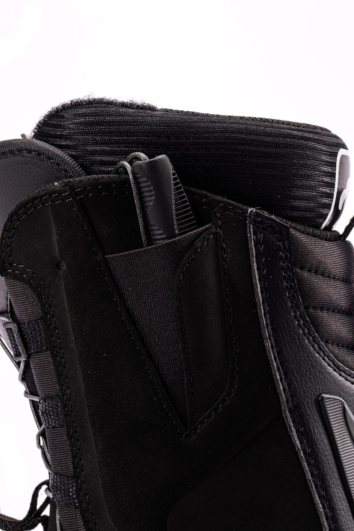 Nitro Bianca TLS+ Women Snowboard Boots 2027 – Black – Detailansicht