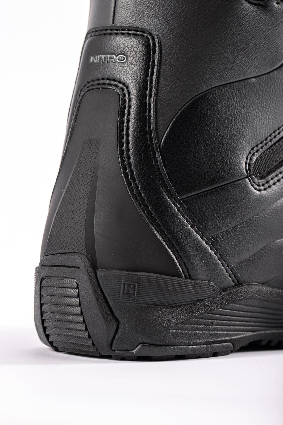 Nitro Crown BOA Women Snowboard Boots 2027 – Black – Detailansicht