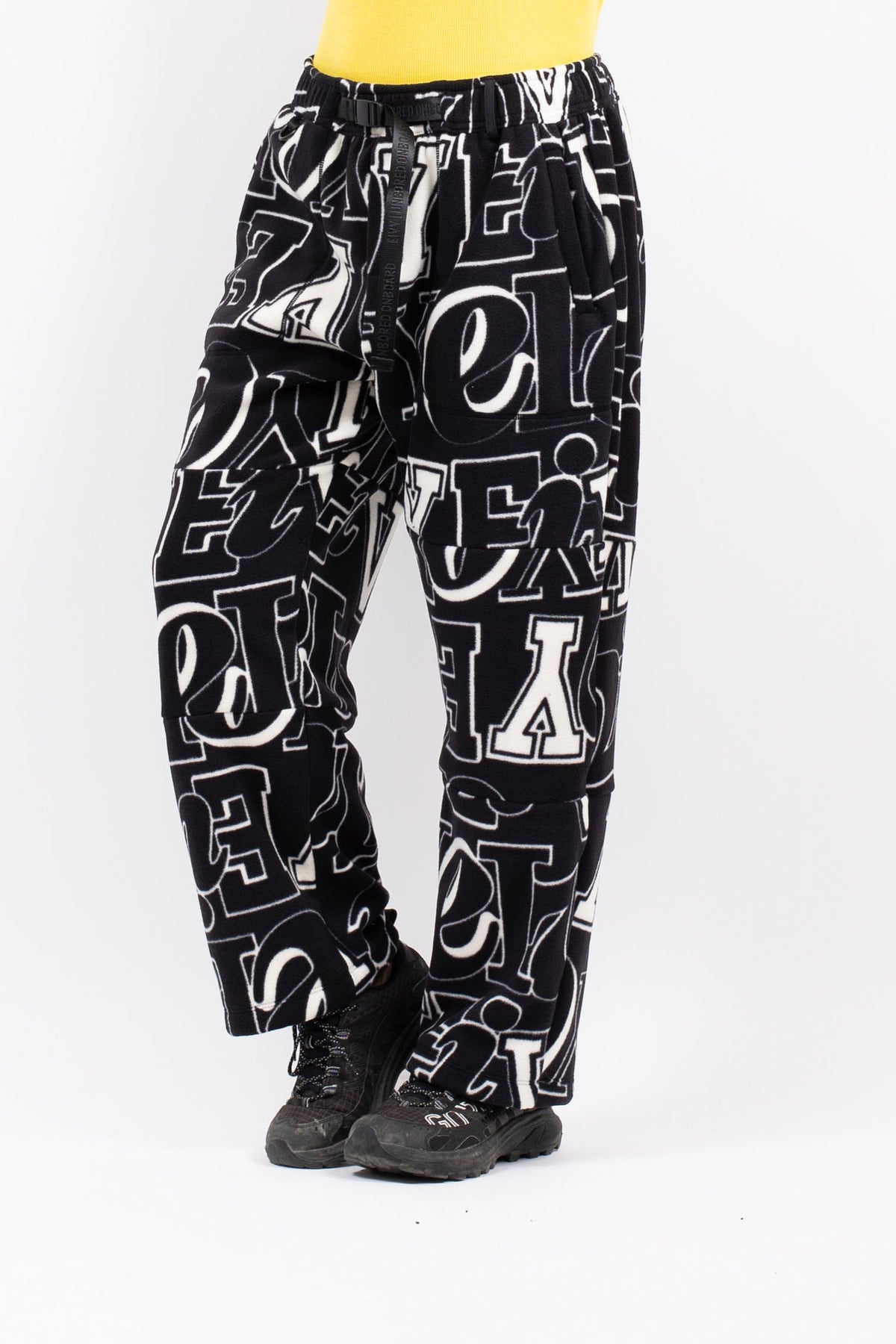 Eivy Versa Fleece Pants Damen-Fleece 2027 – Typo Black – Produktansicht