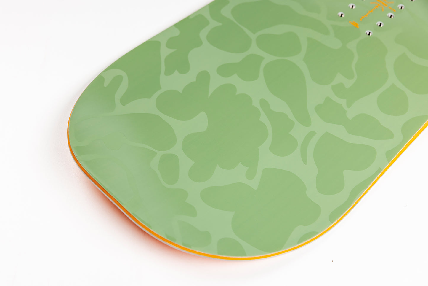 Nitro SLASH Snowboard Herren Surf-Feeling Winter 2026