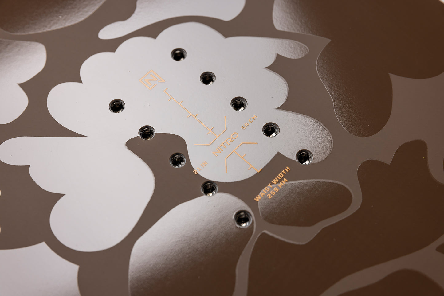 Nitro FINTWIN Snowboard Mens Winter 2026  Freeride All-Mountain Board