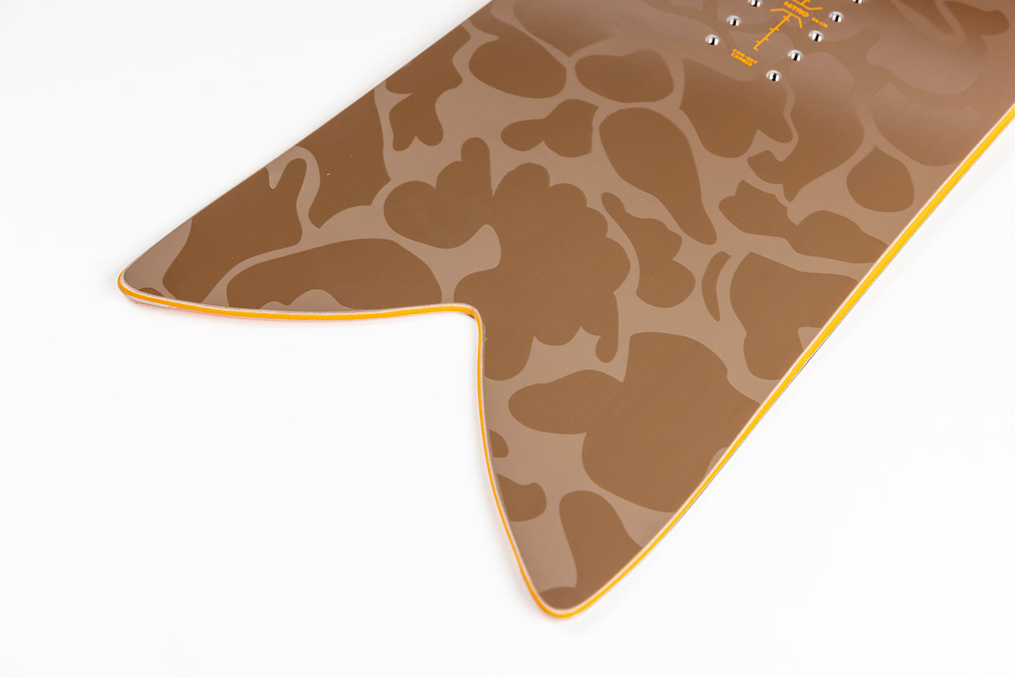 Nitro FINTWIN Snowboard Mens Winter 2026  Freeride All-Mountain Board