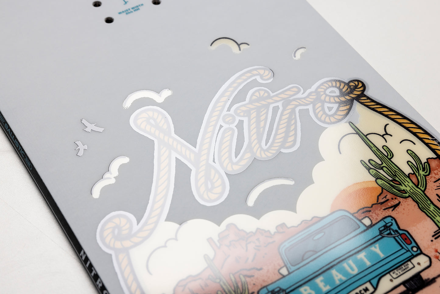 Nitro BEAUTY Snowboard Womens Winter 2026