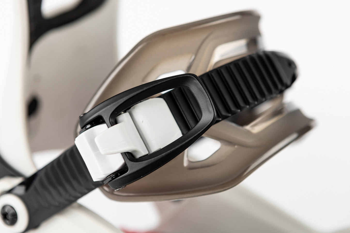 Nitro RAMBLER Snowboard Bindung RAW (Black White Red) Winter 2026