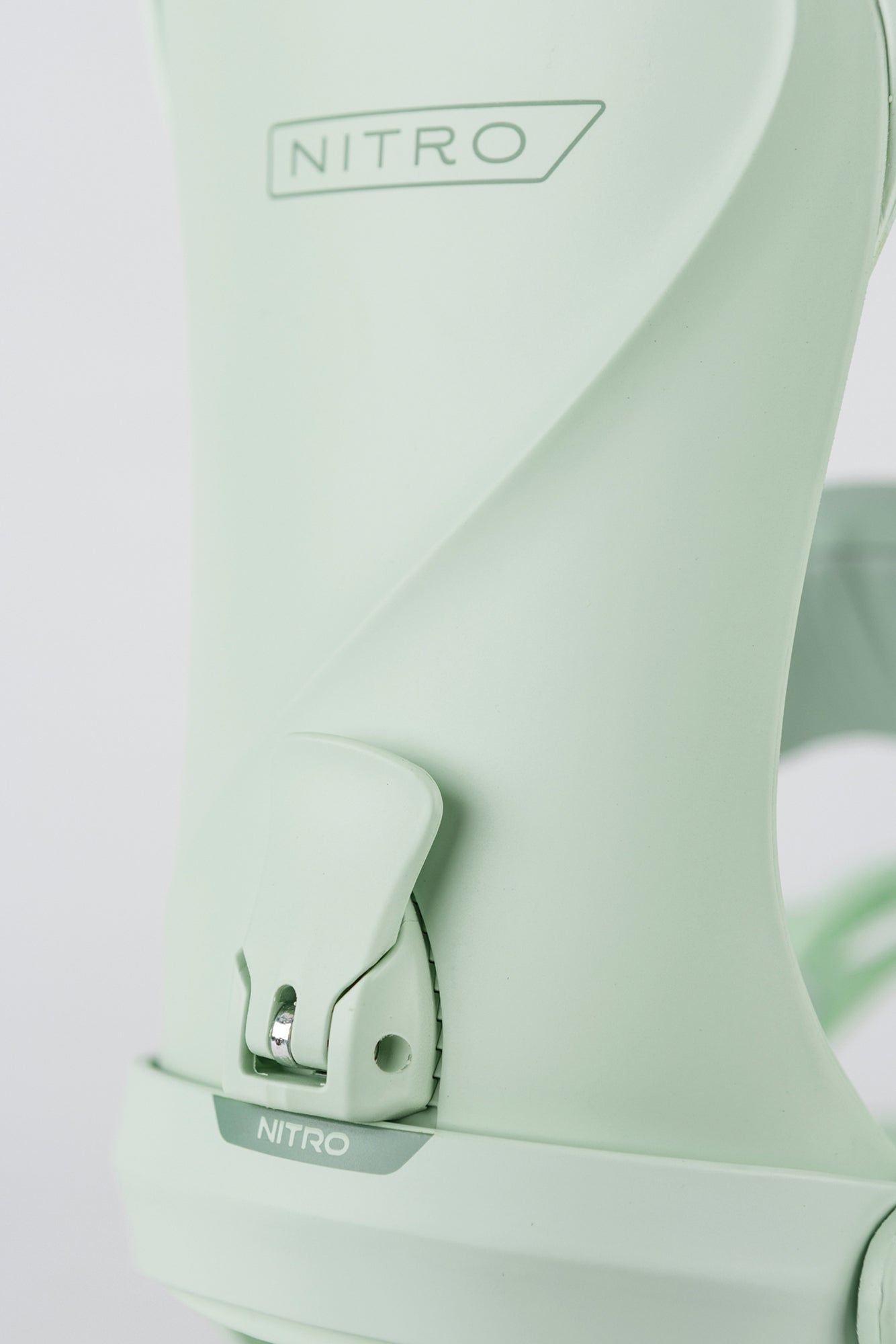Nitro COSMIC Damen Snowboard Bindung MINT 2026 All-Mountain & Freestyle-Einstieg