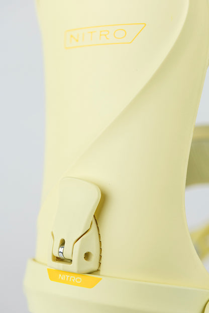 Nitro COSMIC Damen Snowboard Bindung LIGHT LEMON 2026 All-Mountain