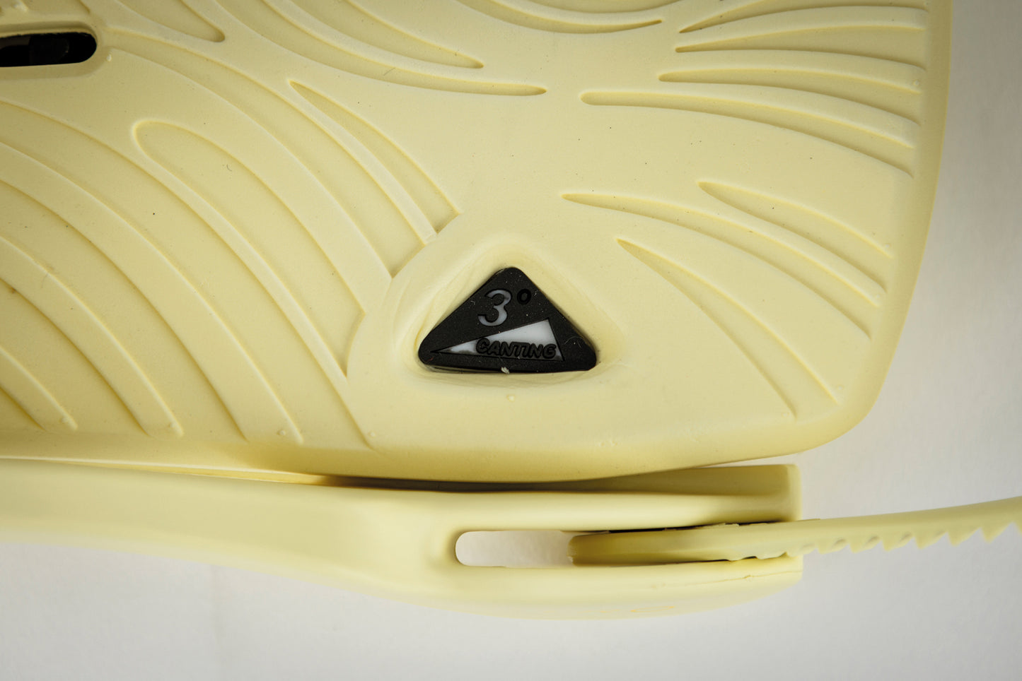 Nitro COSMIC Damen Snowboard Bindung LIGHT LEMON 2026 All-Mountain