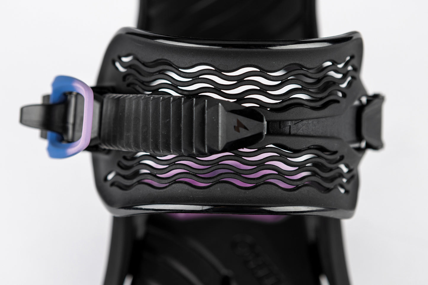 Nitro FATE Damen Snowboard Bindung ULTRA BLACK 2026 All-Mountain-Snowboardbindung