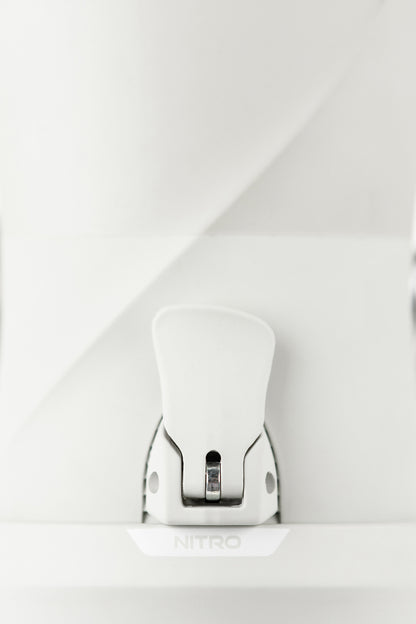 Nitro FATE Damen Snowboard Bindung OFF WHITE 2026 All-Mountain-Snowboardbindung