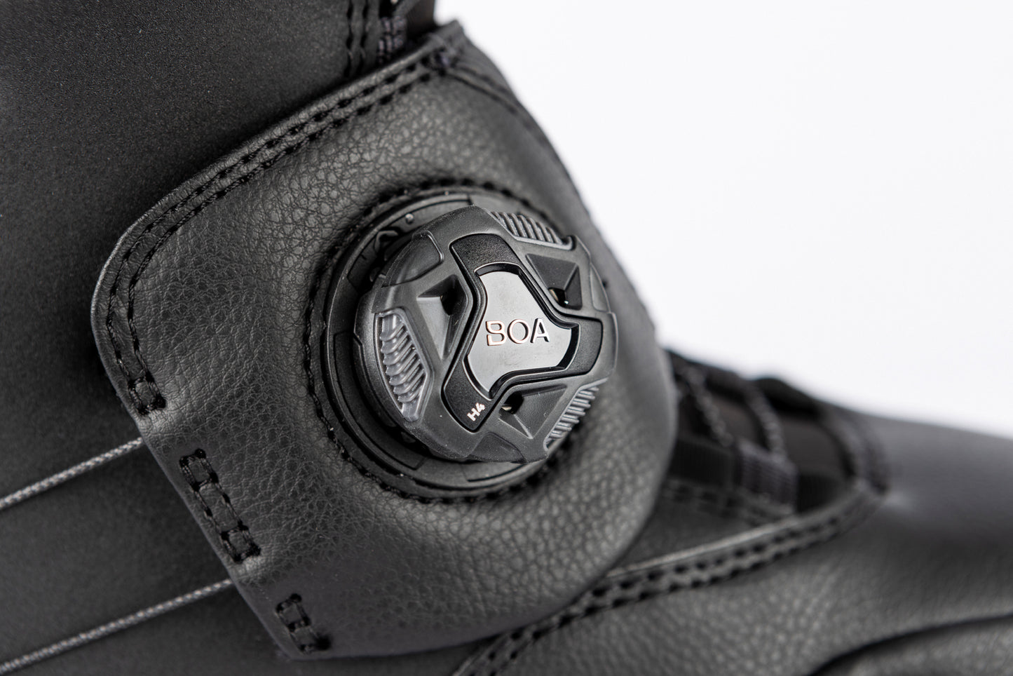 Nitro CAVE STEP ON TLS BOOT´ Damen Snowboard Boots BLACK All-Mountain 2026